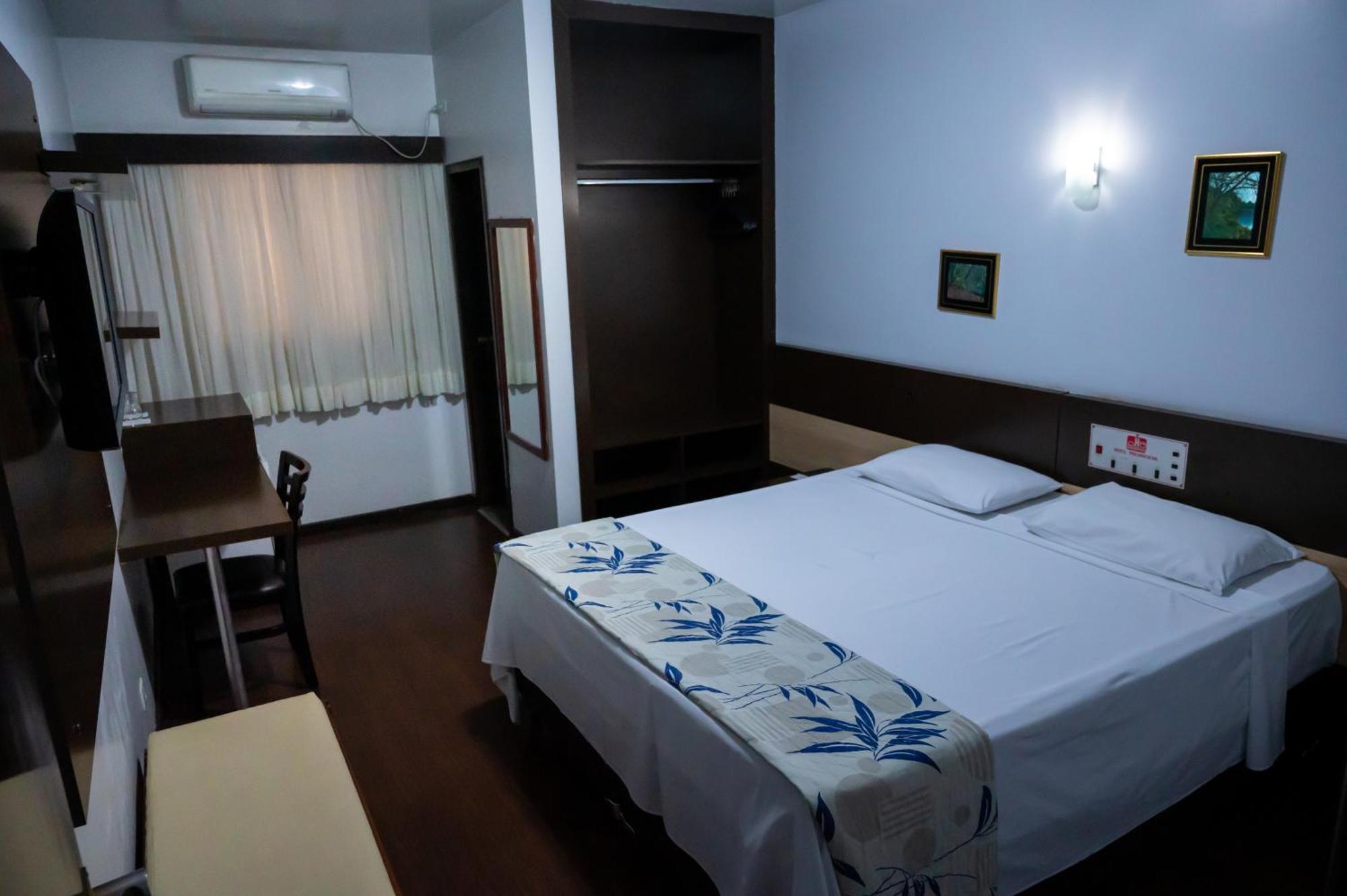Hotel 365 กูยาบา ภายนอก รูปภาพ