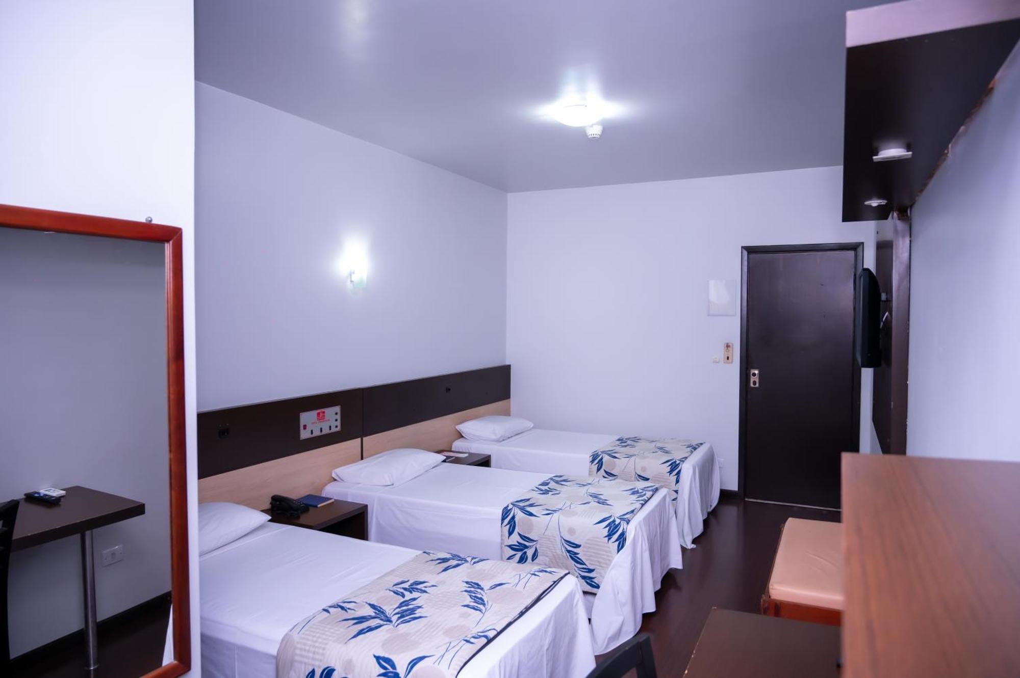 Hotel 365 กูยาบา ภายนอก รูปภาพ
