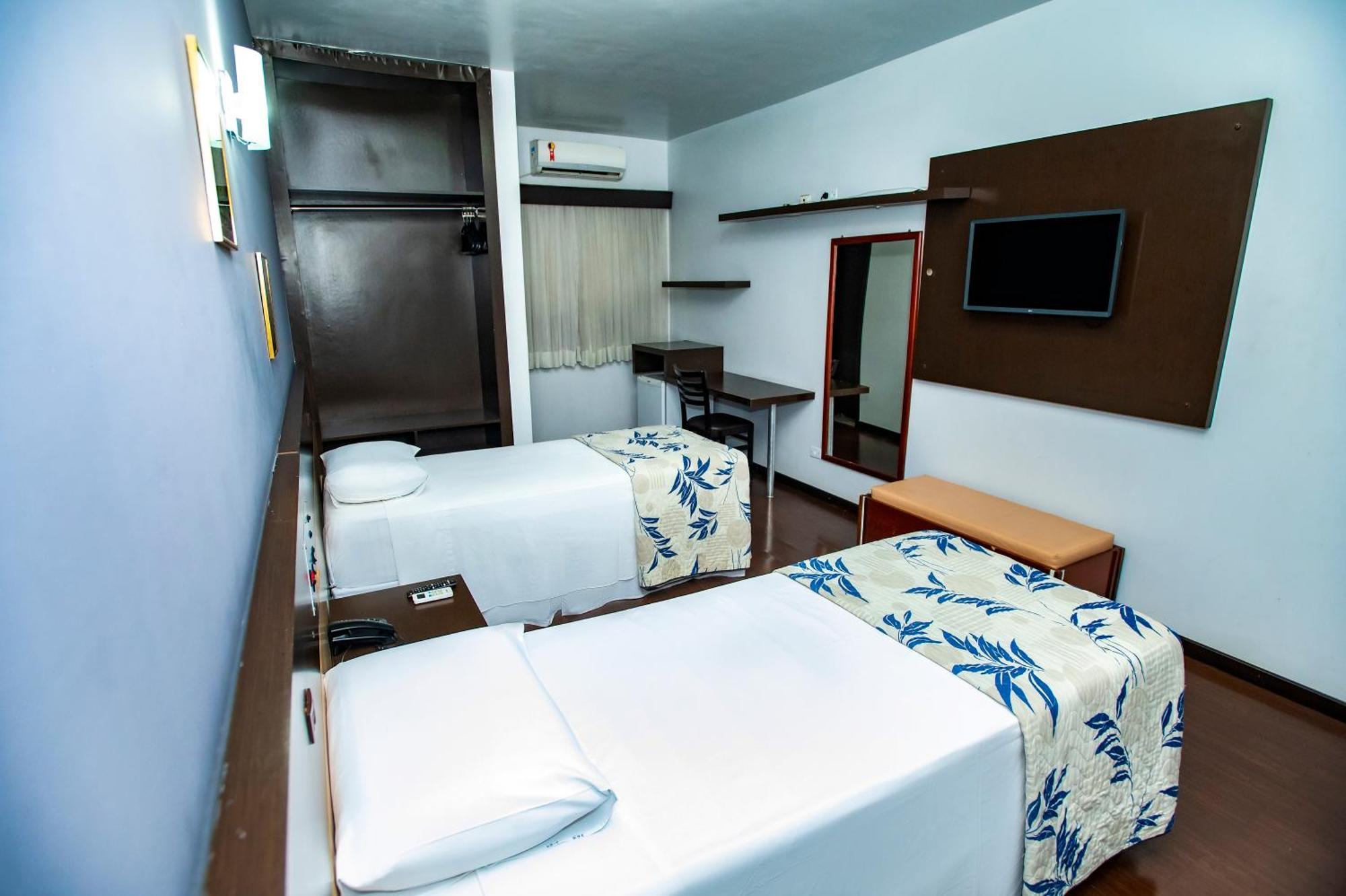 Hotel 365 กูยาบา ภายนอก รูปภาพ
