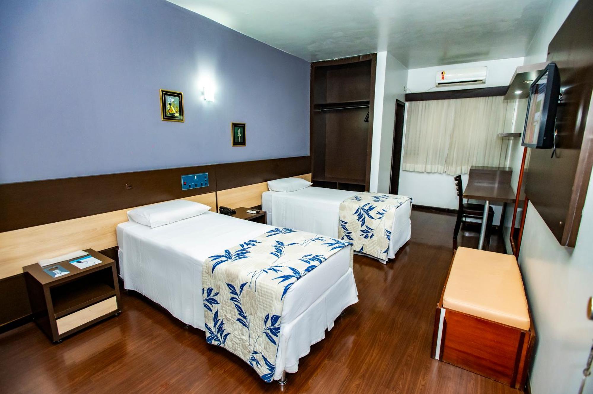 Hotel 365 กูยาบา ภายนอก รูปภาพ