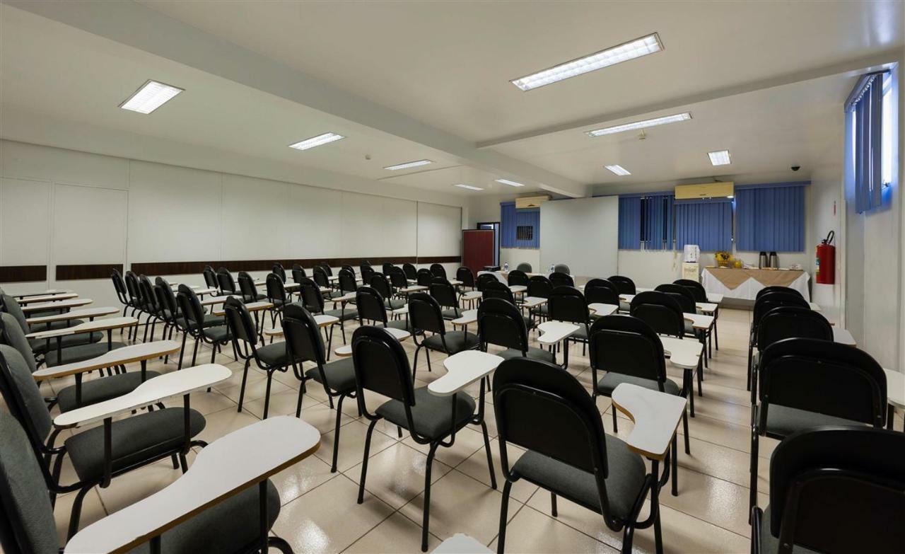 Hotel 365 กูยาบา ภายนอก รูปภาพ